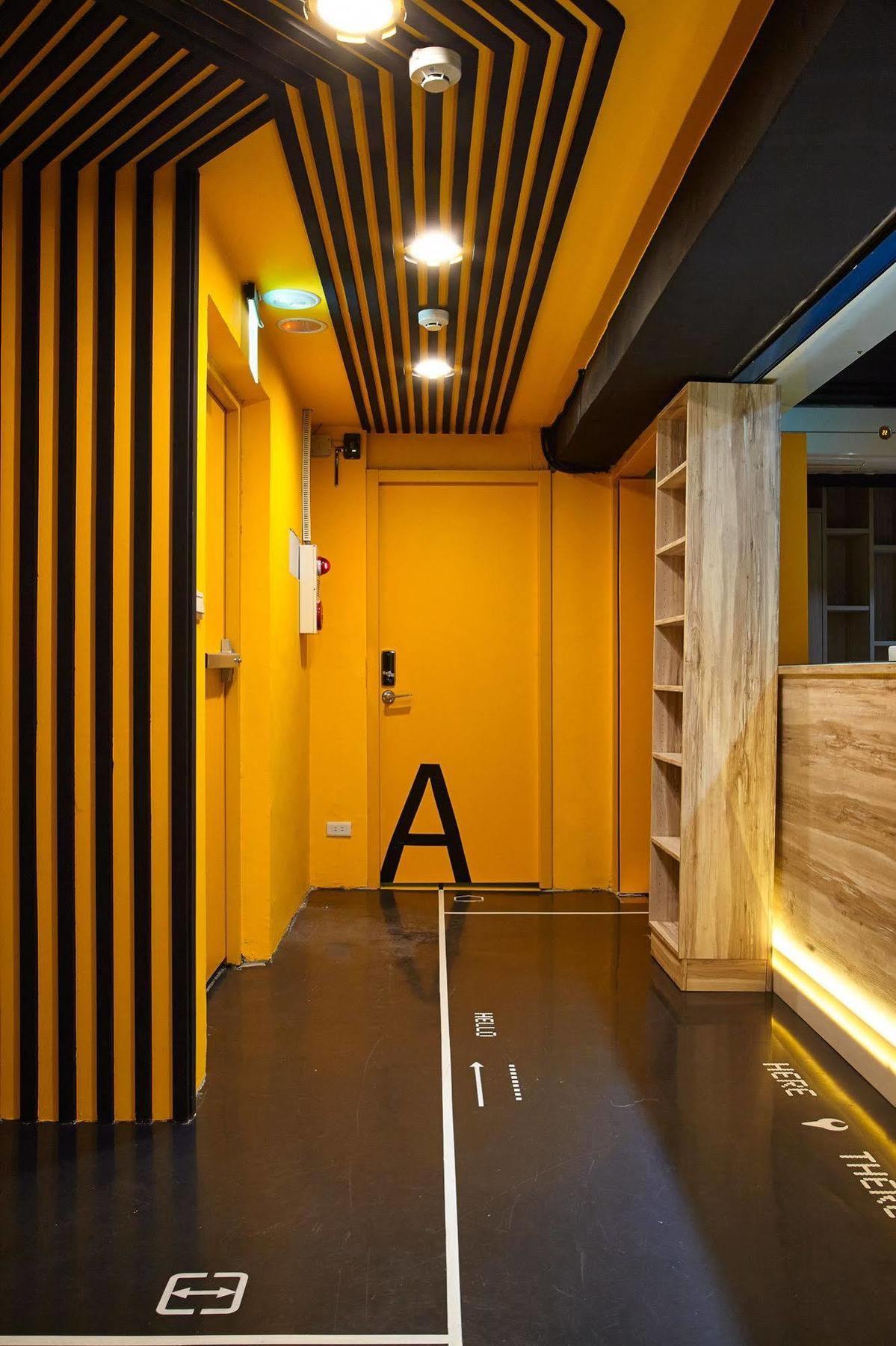 Here X There Hostel Taipei Main Station Eksteriør bilde